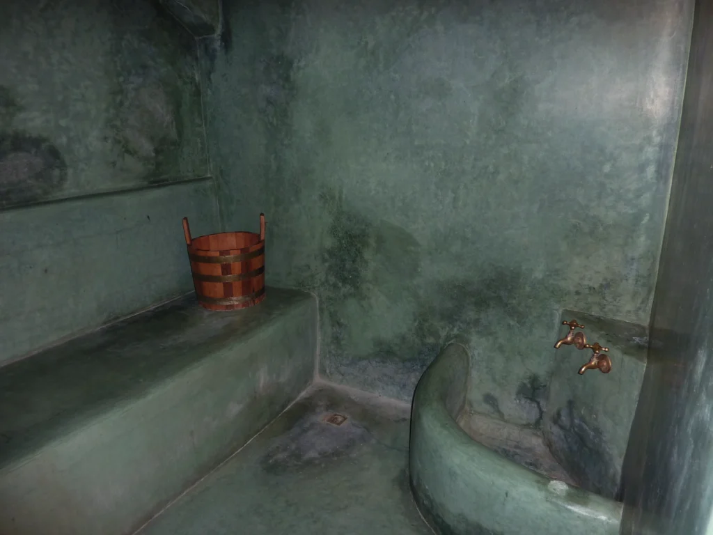 Notre Riad à Marrakech à deux pas de la médina vous accueille en toute intimité pour vivre une expérience privilégiée au coeur de la ville rouge