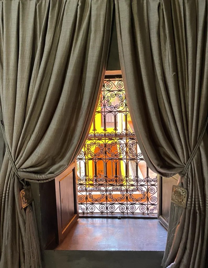 Riad Hermès, riad à Marrakech avec suite