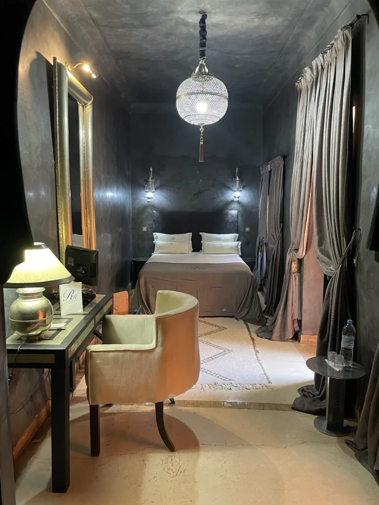 Riad Hermès, riad à Marrakech avec suite
